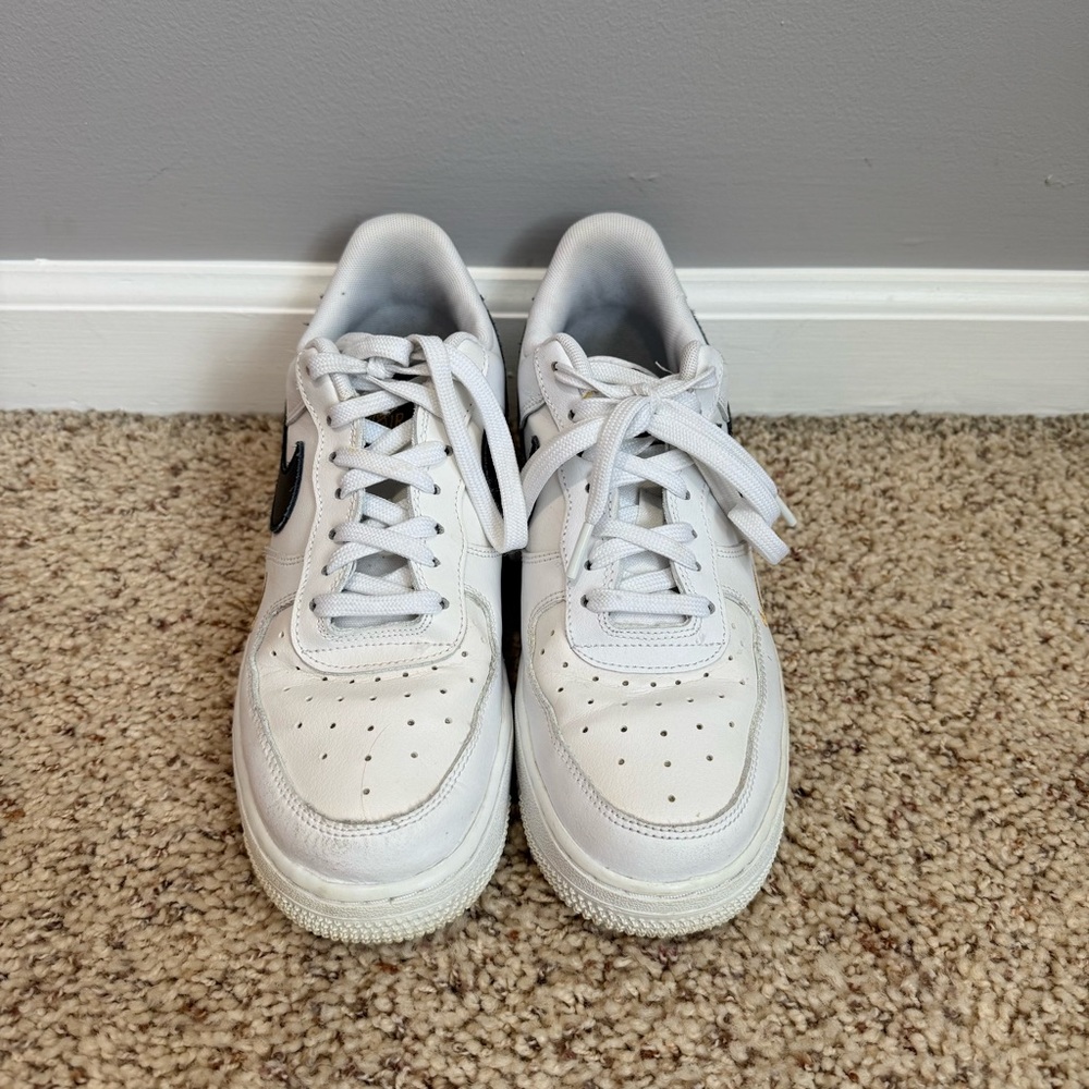 Nike Air Force 1 ‘07 Essential Sneakers - Picture 1 of 5